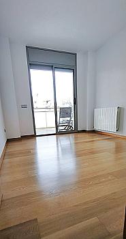 Piso en venta en La Mora, Badalona, Barcelona