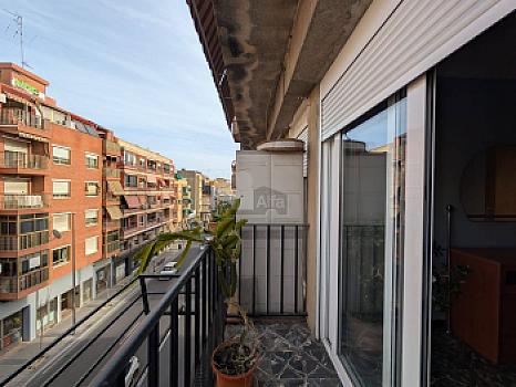 Piso en venta en Alicante, Alicante