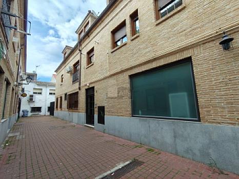 Dúplex en venta en Sevilla la Nueva, Madrid