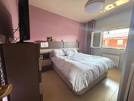Piso en venta en Valdezarza, Madrid, Madrid